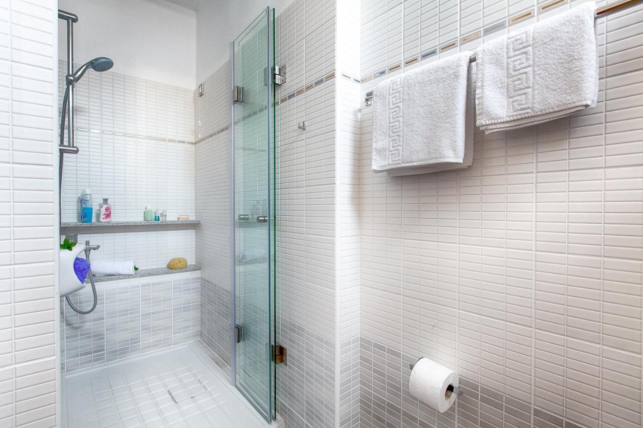 Giorgi'S Blue Apartments Kalathas Rom bilde